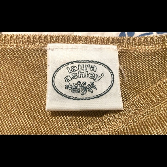 BEAUTIFUL LAURA ASHLEY GOLD METALLIC-KNIT SLEEVELESS TOP - Picture 5 of 5